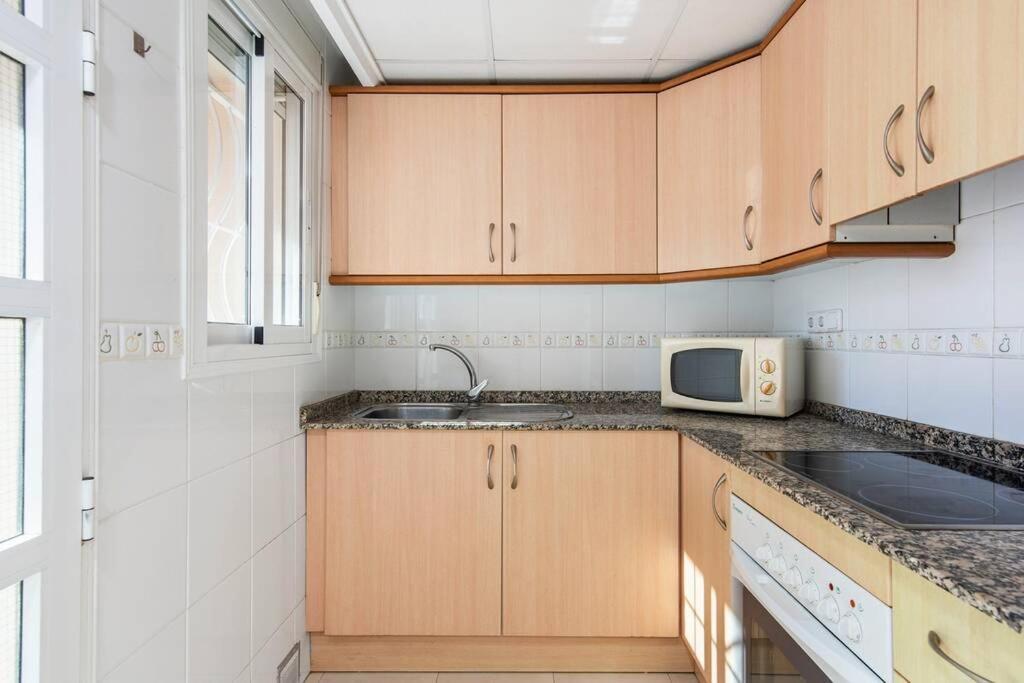 A Beautiful 2 Bedroom Townhouse - Cerezas Hébergement de vacances