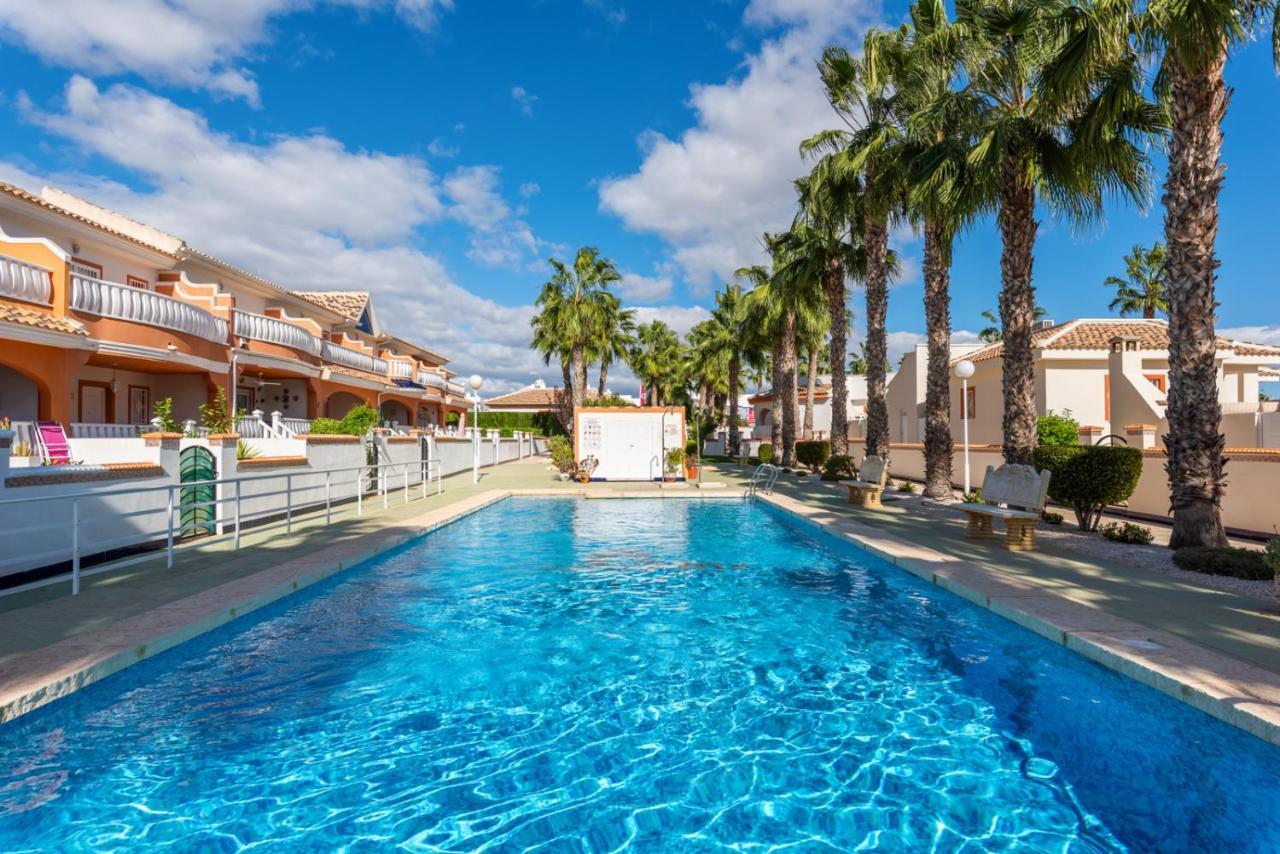 A Beautiful 2 Bedroom Townhouse - Cerezas Hébergement de vacances